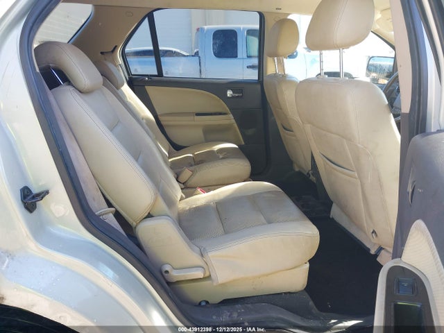 2008 FORD TAURUS X 1FMDK02W28GA26370 Photo 7