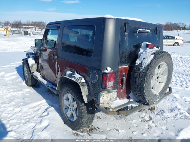 2007 JEEP WRANGLER 1J8FA54137L170636 Photo 2