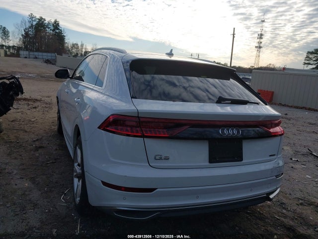 2019 AUDI Q8 WA1AVAF15KD011593 Photo 2