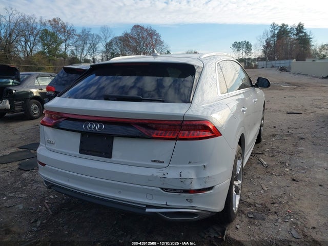 2019 AUDI Q8 WA1AVAF15KD011593 Photo 3