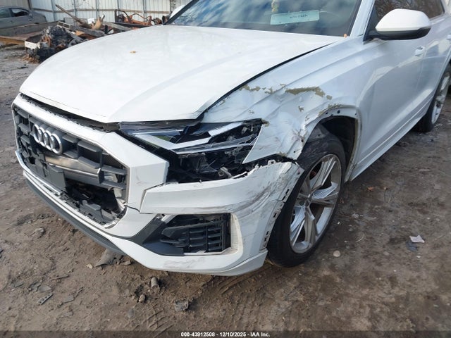 2019 AUDI Q8 WA1AVAF15KD011593 Photo 5