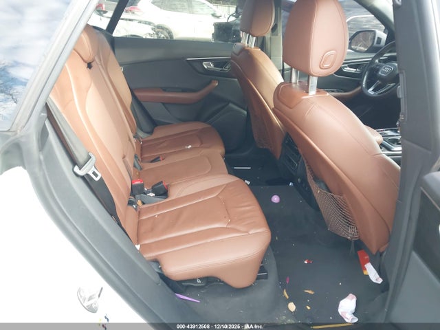 2019 AUDI Q8 WA1AVAF15KD011593 Photo 7