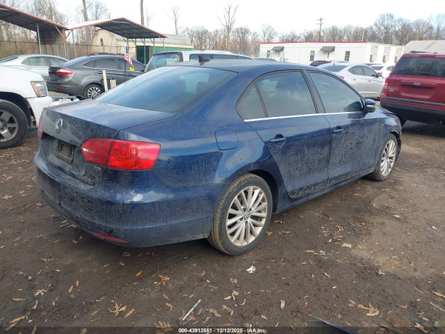 43912551 :رقم المزاد ، 3VWLL7AJ8EM439260 vin ، 2014 Volkswagen Jetta 2.0l Tdi مزاد بيع
