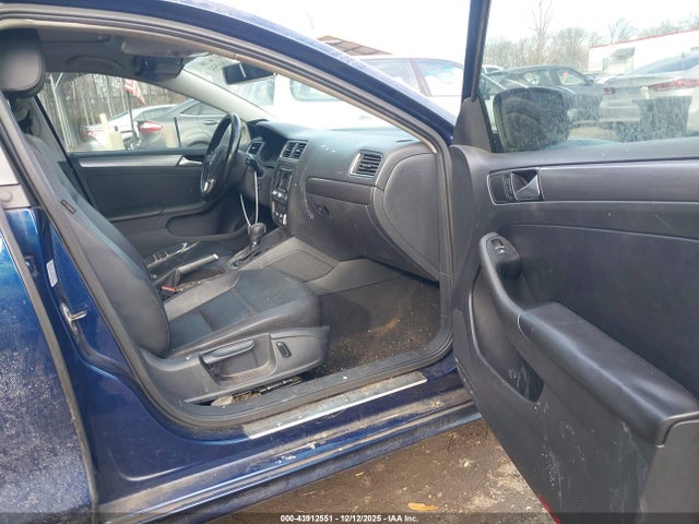 43912551 :رقم المزاد ، 3VWLL7AJ8EM439260 vin ، 2014 Volkswagen Jetta 2.0l Tdi مزاد بيع