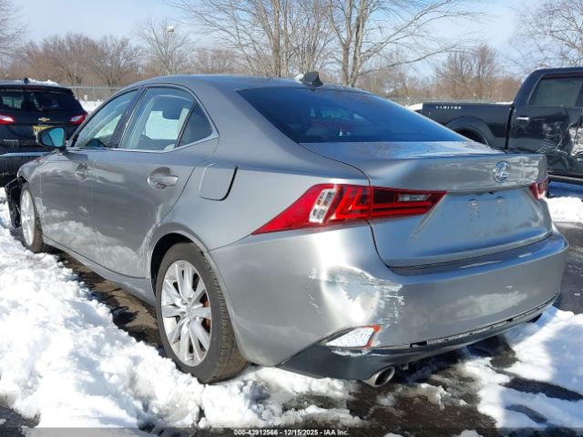 2016 LEXUS IS 300 JTHCM1D25G5006357 Photo 2