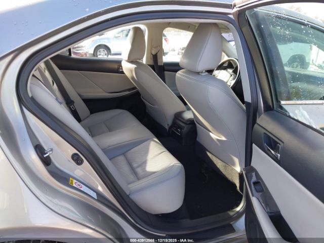 2016 LEXUS IS 300 JTHCM1D25G5006357 Photo 7
