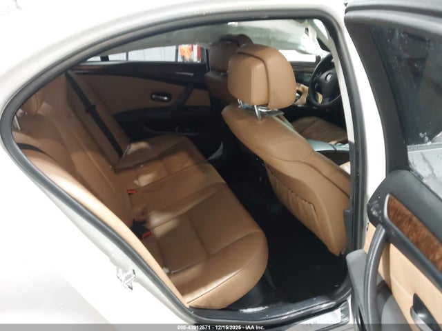 43912571 :رقم المزاد ، WBANV13598CZ57674 vin ، 2008 Bmw 528xi مزاد بيع