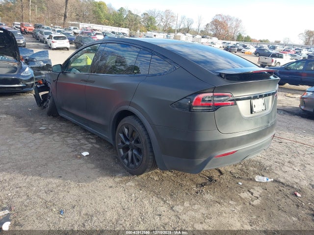 2024 TESLA MODEL X 7SAXCBE57RF436576 Photo 2