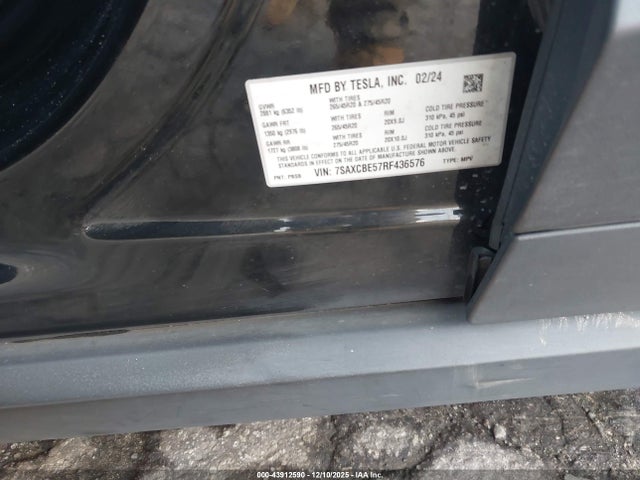 2024 TESLA MODEL X 7SAXCBE57RF436576 Photo 8