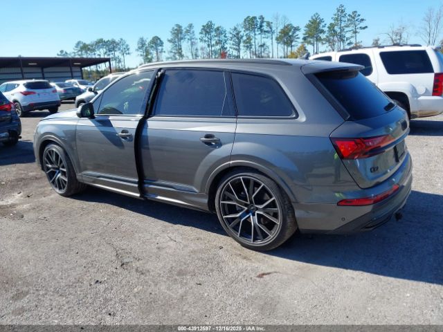 2022 AUDI Q7 WA1VXBF73ND007245 Photo 2