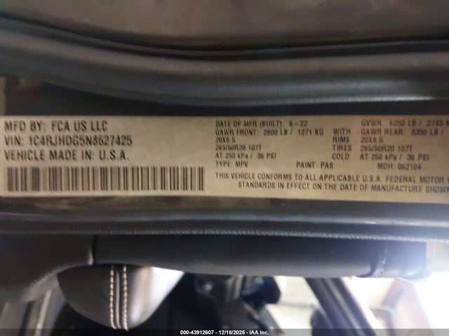 1C4RJHDG5N8627425 Jeep Grand Cherokee Overland 4x4
