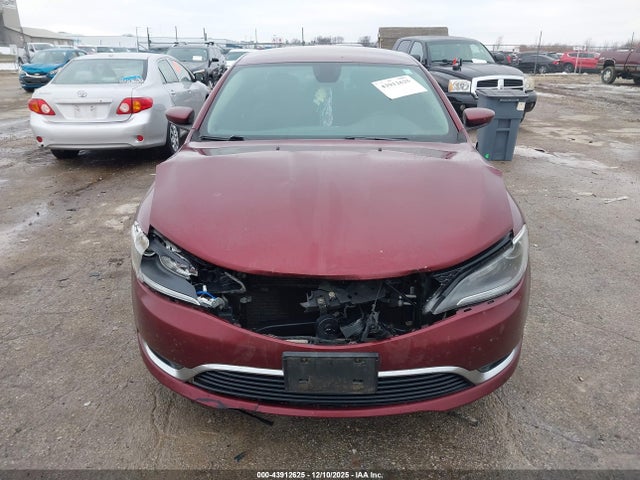 2015 Chrysler 200 Limited მანქანა იყიდება აუქციონზე, vin: 1C3CCCAB3FN744505, აუქციონის ნომერი: 43912625