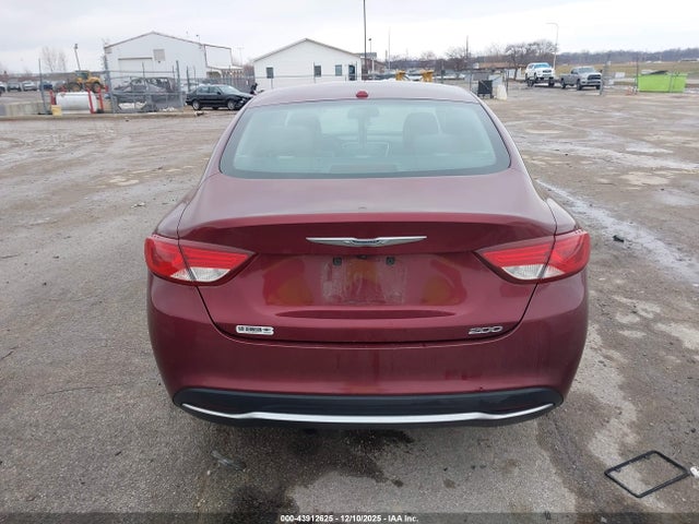 2015 Chrysler 200 Limited მანქანა იყიდება აუქციონზე, vin: 1C3CCCAB3FN744505, აუქციონის ნომერი: 43912625