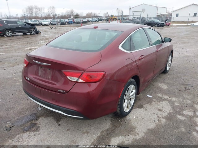 2015 Chrysler 200 Limited მანქანა იყიდება აუქციონზე, vin: 1C3CCCAB3FN744505, აუქციონის ნომერი: 43912625