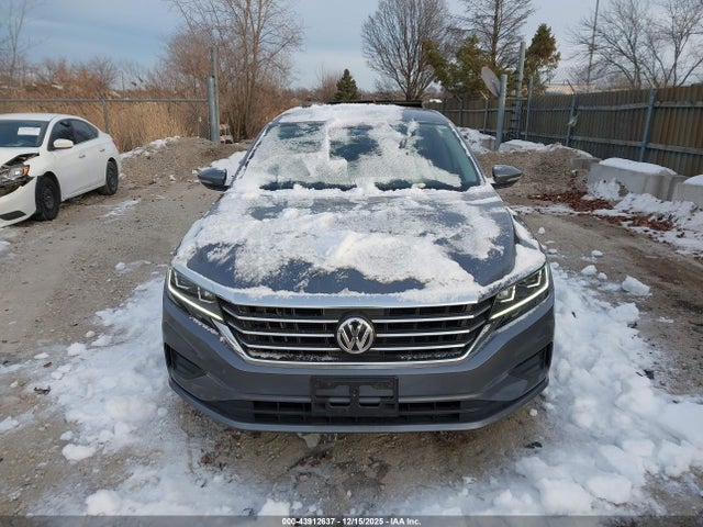 2020 Volkswagen Passat 2.0t S მანქანა იყიდება აუქციონზე, vin: 1VWAA7A33LC002098, აუქციონის ნომერი: 43912637