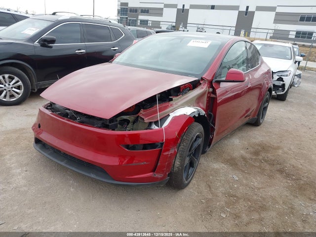 2026 TESLA MODEL Y 7SAYGDED6TA582922 Photo 1