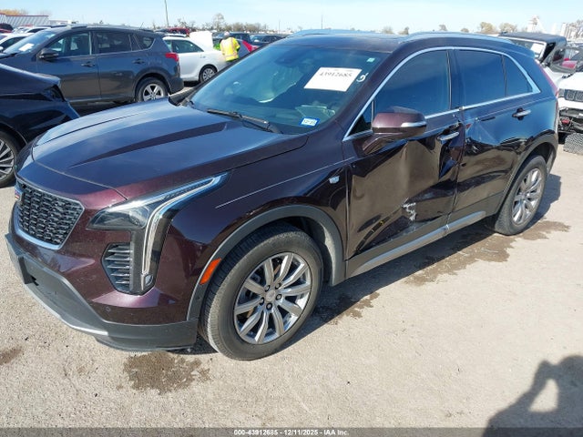 2020 CADILLAC XT4 1GYFZCR48LF111995 Photo 1