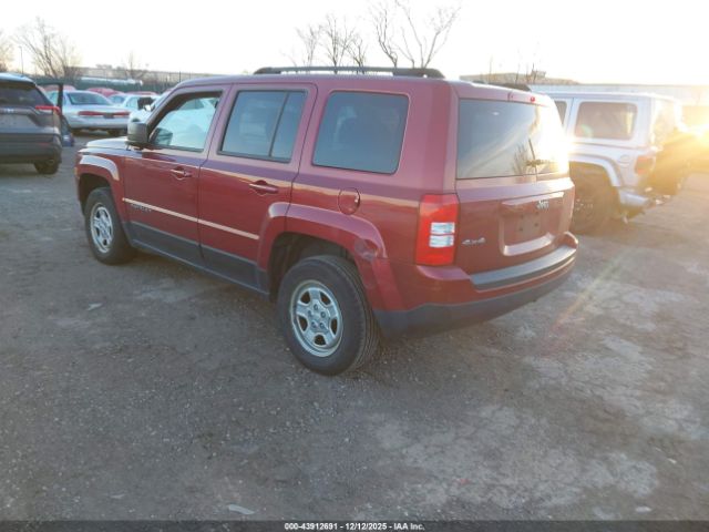 2016 JEEP PATRIOT 1C4NJRBB6GD631988 Photo 2
