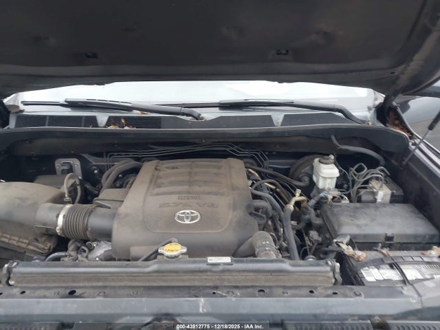 5TFHW5F1XEX336963 Toyota Tundra Limited 5.7l V8