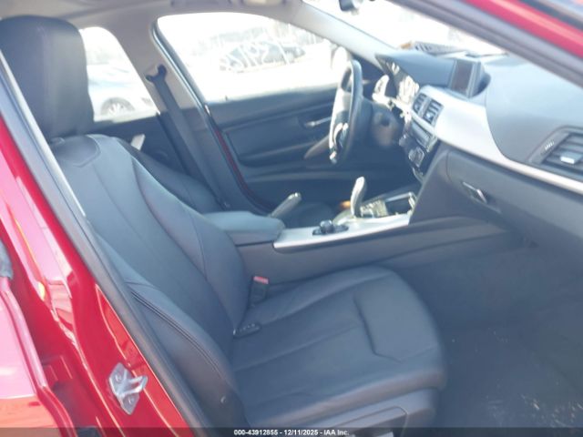 2016 BMW 320I WBA8E5G56GNT40864 Photo 4