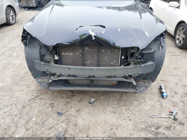 2017 VOLVO XC90 YV4102KK8H1115432 Photo 5
