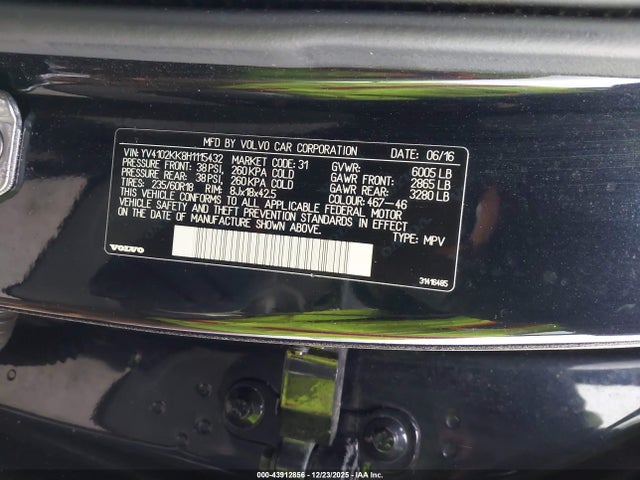 2017 VOLVO XC90 YV4102KK8H1115432 Photo 8