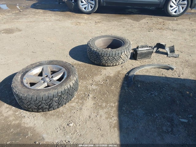 Продажа на аукционе авто 2020 Ram 1500 Classic Slt  4x4 6'4 Box, vin: 1C6RR7TT7LS101063, номер лота: 43912866