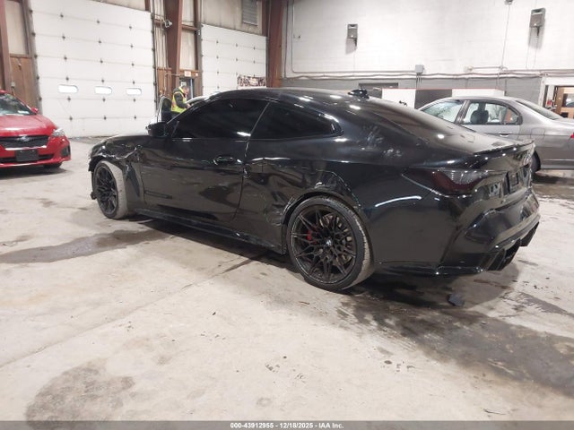 2022 BMW M4 WBS43AZ08NCH86780 Photo 2