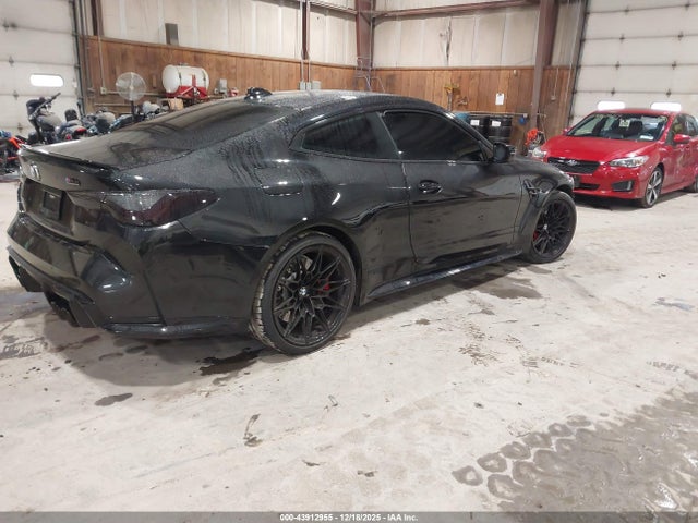 2022 BMW M4 WBS43AZ08NCH86780 Photo 3