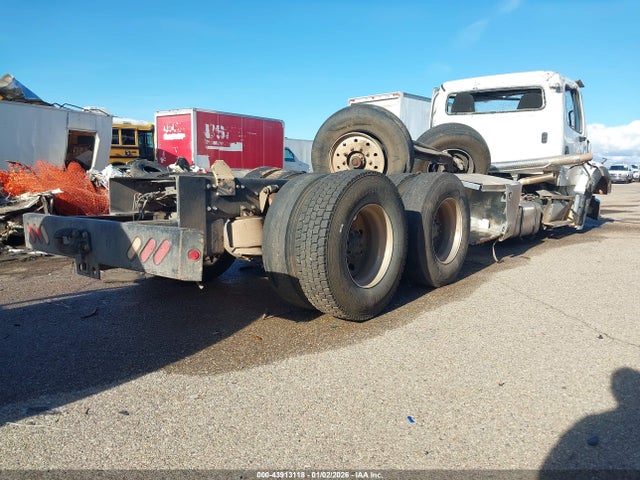 Freightliner M2 112 2021 1FVHC5FE7MHMK7312 Image 4