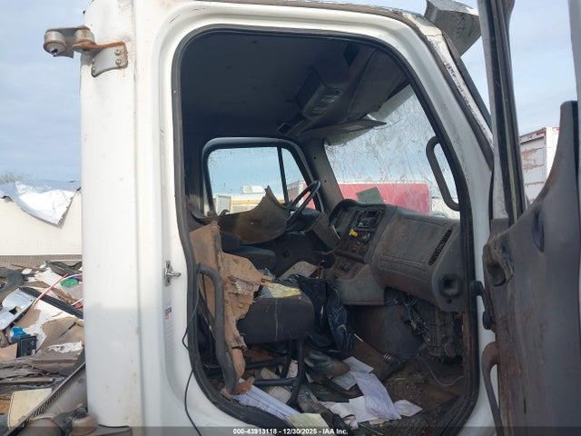 Freightliner M2 112 2021 1FVHC5FE7MHMK7312 Image 5