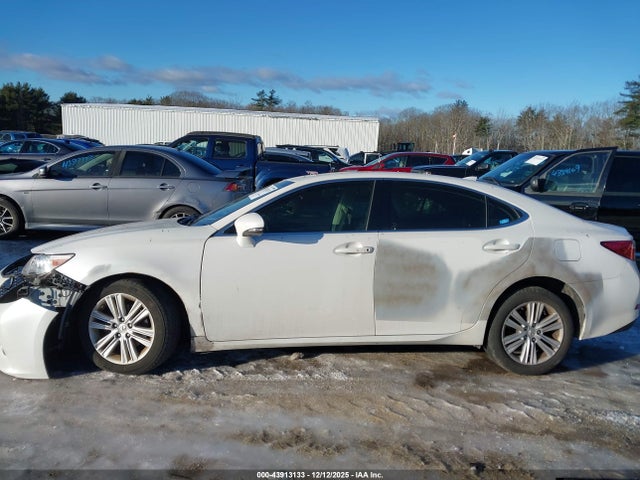 Lexus ES 350 2015 JTHBK1GG5F2204381 Image 14