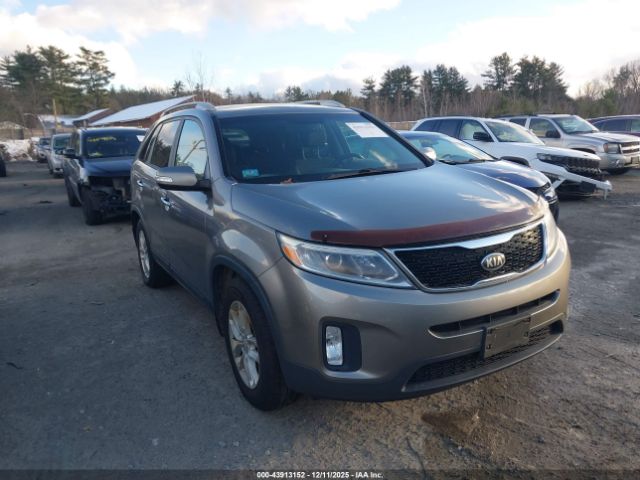 2014 KIA SORENTO 5XYKT4A60EG490127 Photo 0