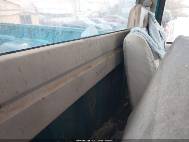 1994 CHEVROLET GMT-400 1GCFK24H2RE229599 Photo 7