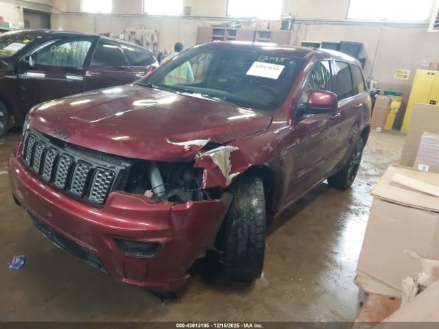 2018 JEEP GRAND CHEROKEE 1C4RJFAG8JC303272 Photo 1