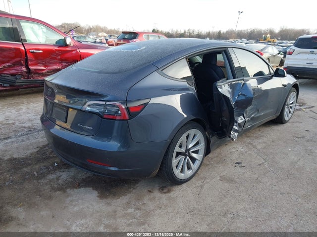 2022 TESLA MODEL 3 5YJ3E1EB6NF185128 Photo 3