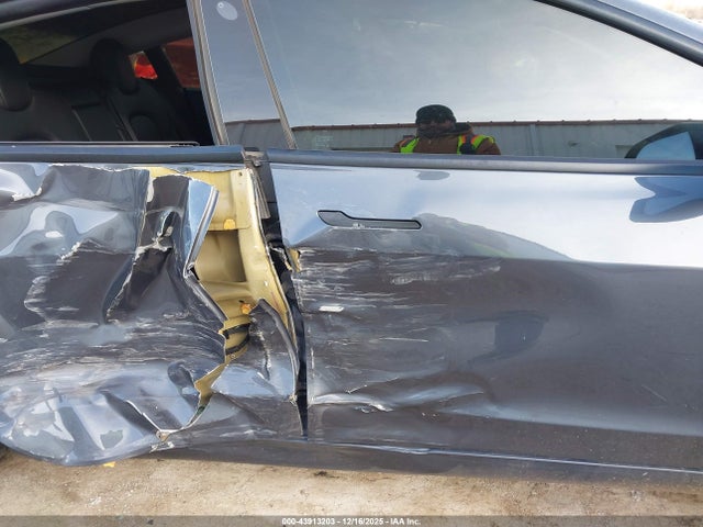 2022 TESLA MODEL 3 5YJ3E1EB6NF185128 Photo 5