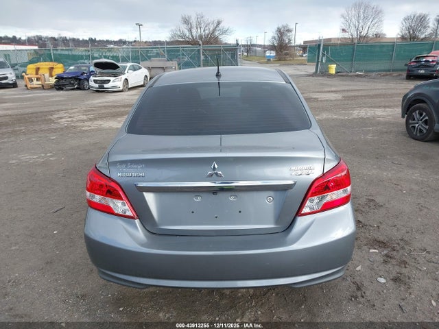 ML32F3FJ5JHF15738 Mitsubishi Mirage G4 Es