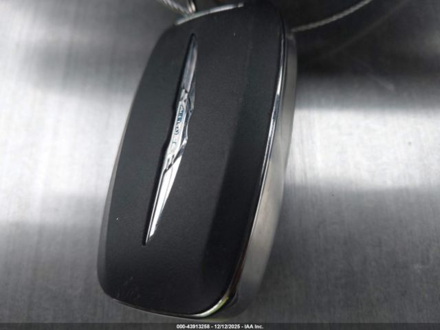 2019 CHRYSLER PACIFICA 2C4RC1BG0KR589946 Photo 10