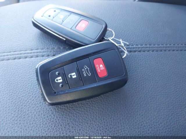 2023 TOYOTA RAV4 HYBRID 4T3E6RFV2PU139614 Photo 10