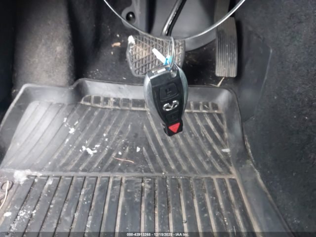 2018 INFINITI QX30 SJKCH5CR4JA040300 Photo 10