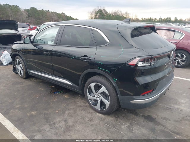 Vinfast Vf 8 Eco 2025 RLLV1AEB9SH011768 Image 3