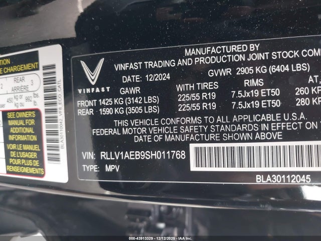 Vinfast Vf 8 Eco 2025 RLLV1AEB9SH011768 Image 9