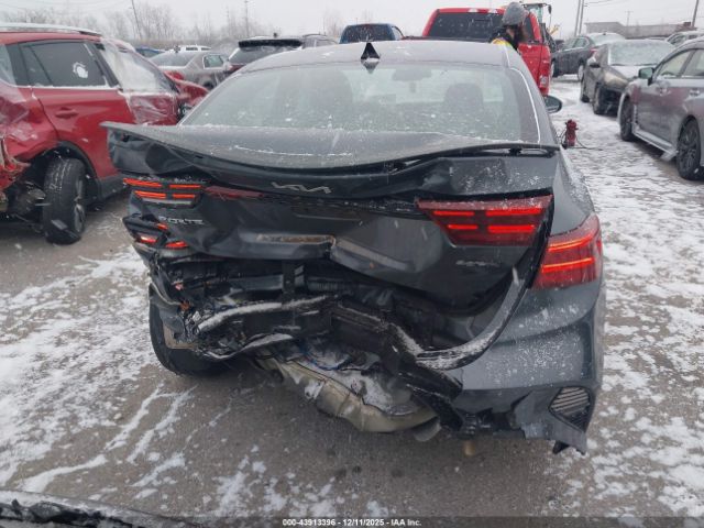 2022 KIA FORTE 3KPF54AD9NE489856 Photo 5