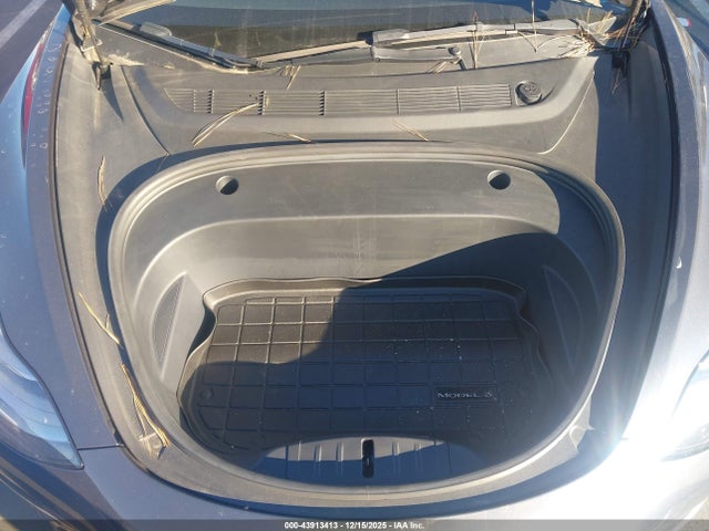 2022 TESLA MODEL 3 5YJ3E1EBXNF122484 Photo 9