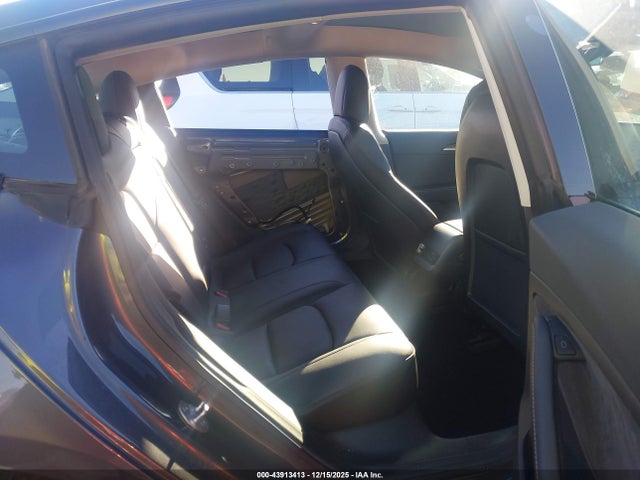 2022 TESLA MODEL 3 5YJ3E1EBXNF122484 Photo 7