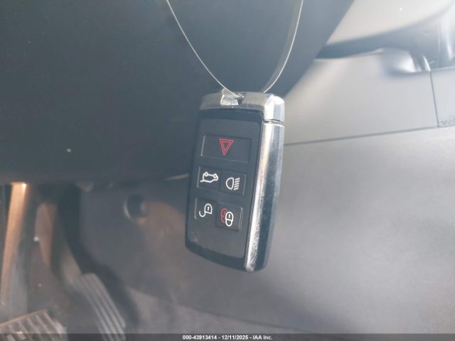 2019 JAGUAR E-PACE SADFJ2FX4K1Z71513 Photo 10