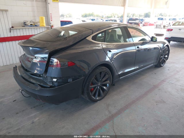 2016 TESLA MODEL S 5YJSA1E47GF153896 Photo 3