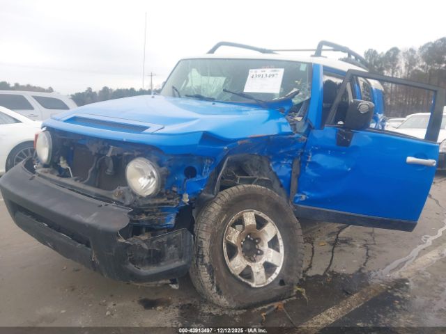 2007 TOYOTA FJ CRUISER JTEBU11F170065936 Photo 1