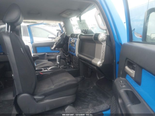 2007 TOYOTA FJ CRUISER JTEBU11F170065936 Photo 4